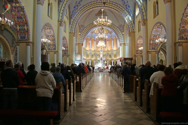 IV Droga Światła – Eucharystia